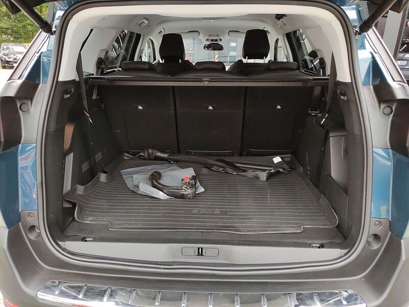 Peugeot 5008 BlueHDi 130 EAT8 Allure Pack 7-Sitz, AHK