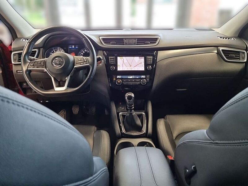 Nissan Qashqai 1.3 DIG-T TEKNA